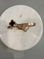 Load image into Gallery viewer, Chrysalini Large Clover Bangle- EB6073RG
