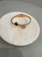 Chrysalini Large Clover Bangle- EB6073RG