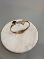 Load image into Gallery viewer, Chrysalini Large Clover Bangle- EB6073RG
