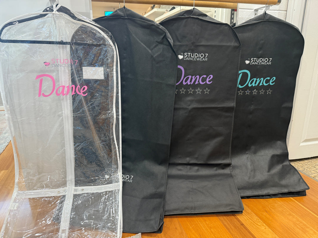 Studio 7 Short Garment Bag