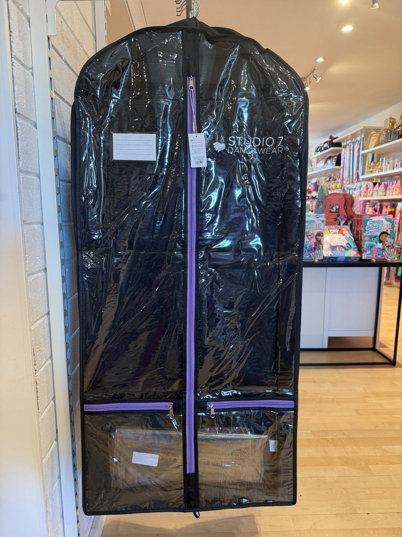 Studio 7 Short Garment Bag