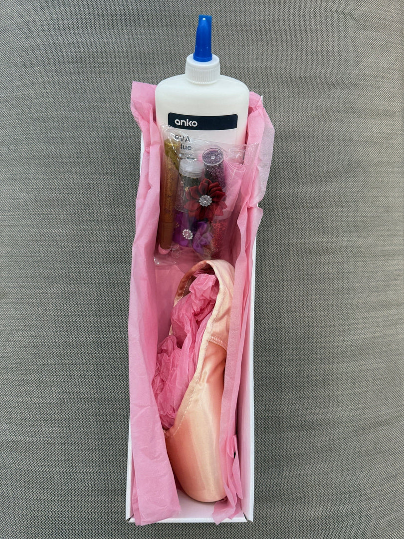 Dance Zone Pointe Shoe Decorating Kit